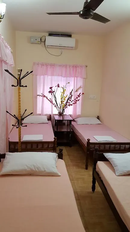 Valiyathayil Home Stay Kochi
